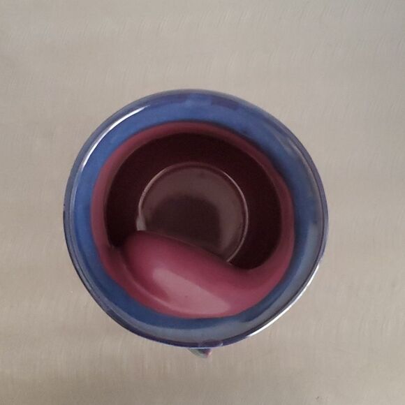 Naher Clay in Motion Purple Passion Handwarmer Mug Cup Left Hand Signed 14 oz - Picture 5 of 9